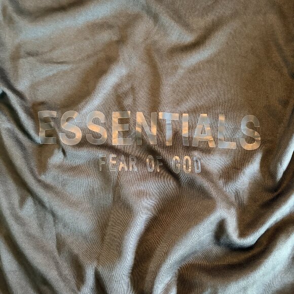 Like New Essentials Hoodies Fear of God Sz L - Picture 4 of 9